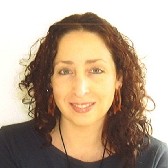 Meet your Posher, Sue - Picture 2 of 2